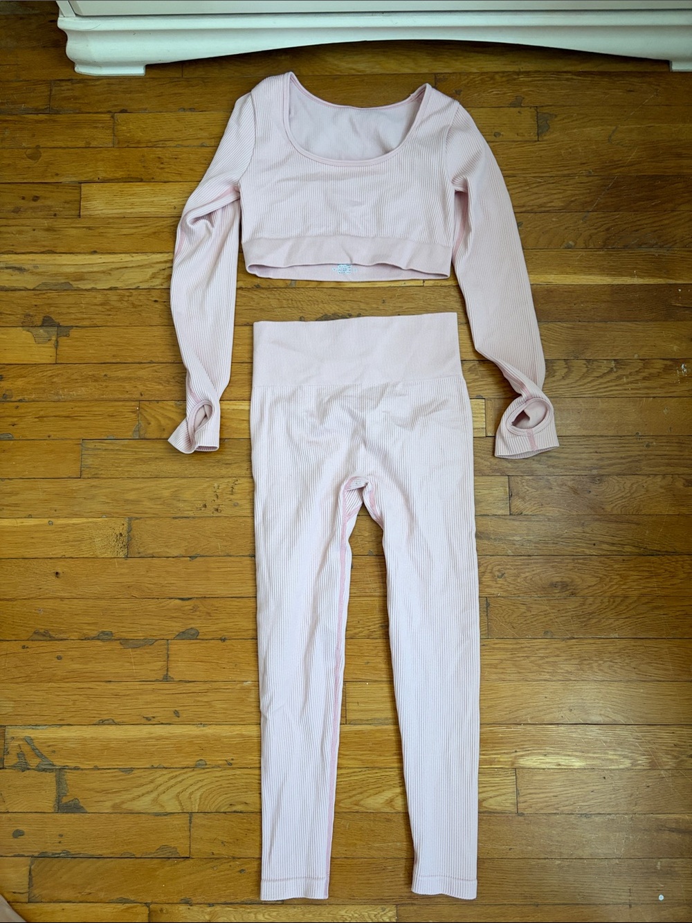 Women's Ribbed High-Waist Leggings & Crop Top Set - Light Pink